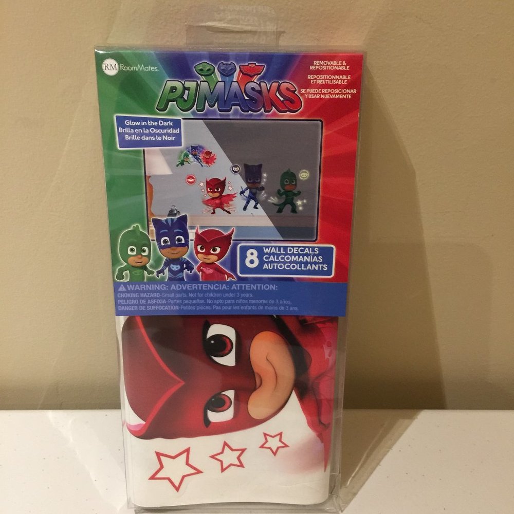 Pj Masks Glow in the Dark Set of 8 Wall Decals Children's